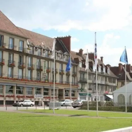 Normotel La Marine 76 Hotel Rives-en-Seine